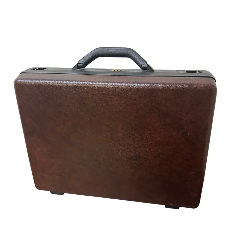Vintage samsonite briefcase